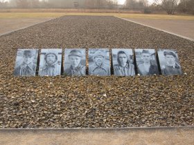 Fiori al KZ Sachsenhausen