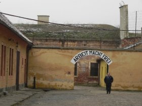 L'ingresso della prigione della Fortezza Piccola di Terezin